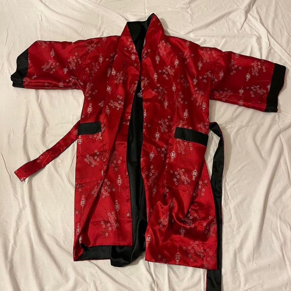 100% silk uni-sex reversible robe